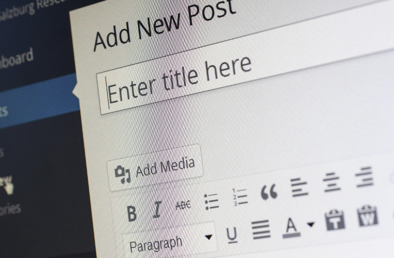 Form HTML dan PHP: Menangkap Data Pengguna dan Validasi Dasar